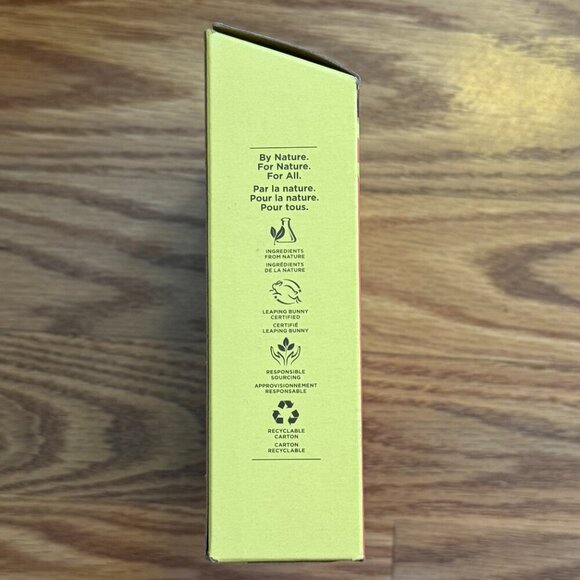 Burt's Bees tips and toes kit - Picture 4 of 5